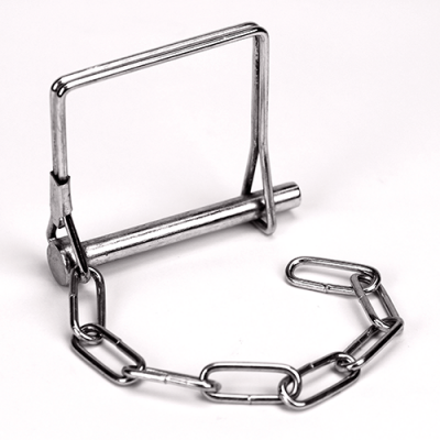 Pin Clasp w/Chain